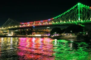 Brisbane S Story Bridge Turn Black Red Green For The Afghanistan S Independence 300x200